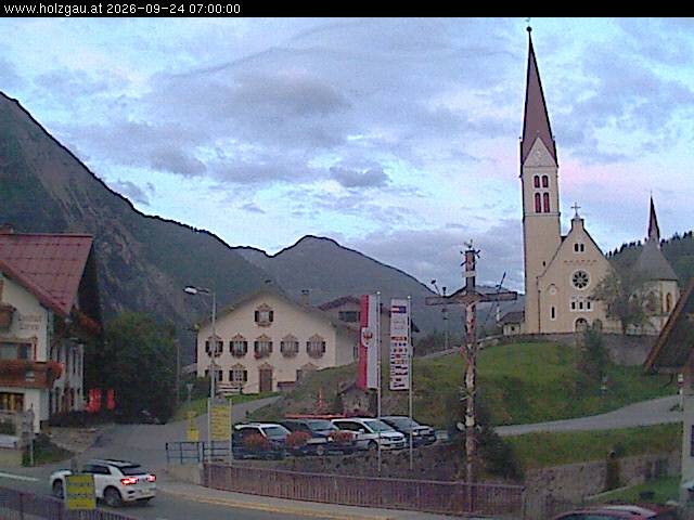 Archiv Foto Webcam Holzgau: Kirche