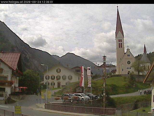 Archiv Foto Webcam Holzgau: Kirche