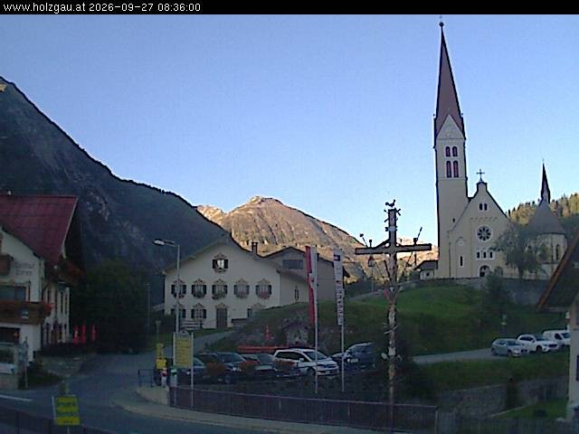 Archiv Foto Webcam Holzgau: Kirche