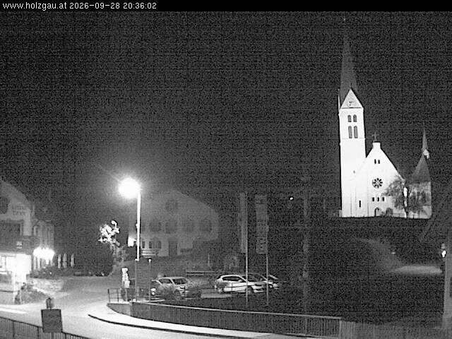 Archived image Webcam Holzgau center: Church
