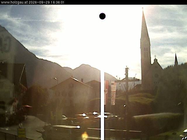 Archived image Webcam Holzgau center: Church