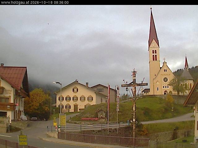 Archiv Foto Webcam Holzgau: Kirche