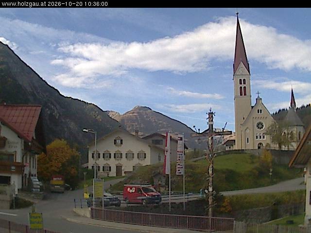 Archiv Foto Webcam Holzgau: Kirche