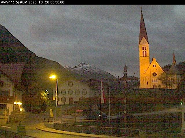 Archiv Foto Webcam Holzgau: Kirche