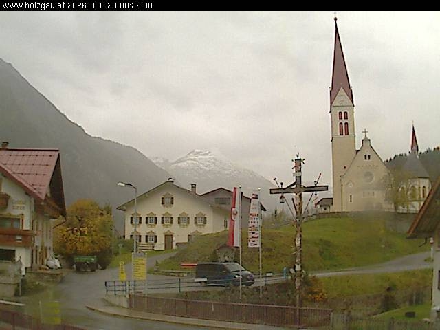Archiv Foto Webcam Holzgau: Kirche