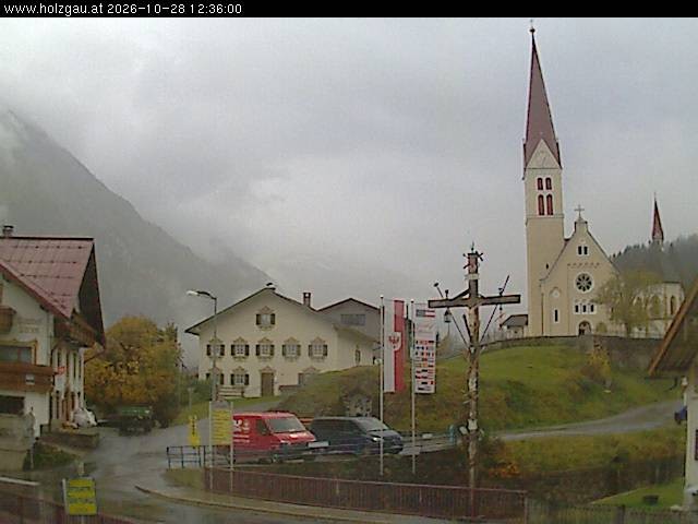 Archiv Foto Webcam Holzgau: Kirche