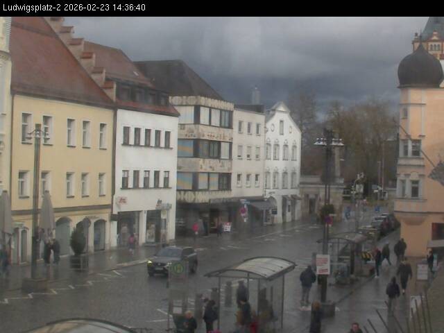 Archiv Foto Webcam Straubing Ludwigsplatz - Blick nach Osten