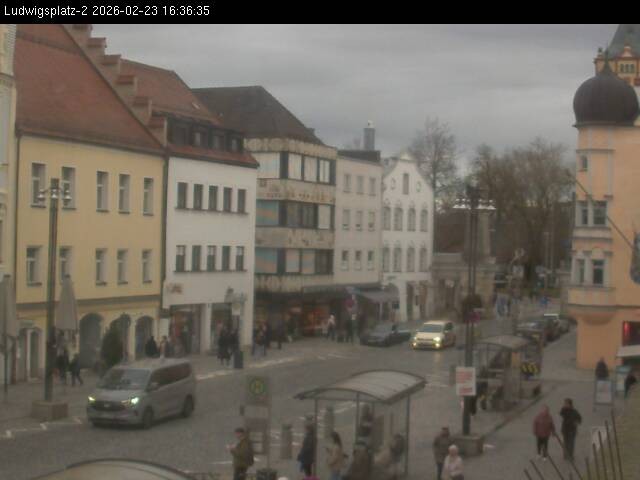 Archiv Foto Webcam Straubing Ludwigsplatz - Blick nach Osten