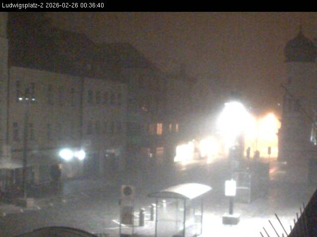 Archived image Webcam Ludwigsplatz Straubing - Eastern View