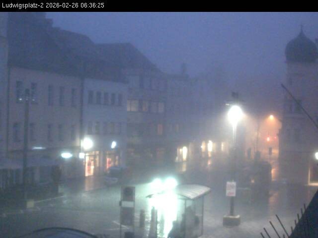 Archived image Webcam Ludwigsplatz Straubing - Eastern View