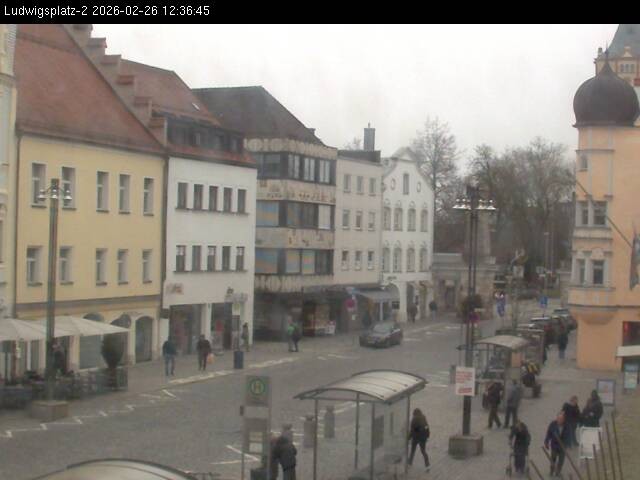 Archived image Webcam Ludwigsplatz Straubing - Eastern View