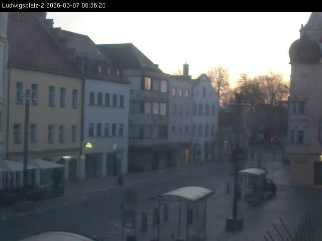 Archiv Foto Webcam Straubing Ludwigsplatz - Blick nach Osten