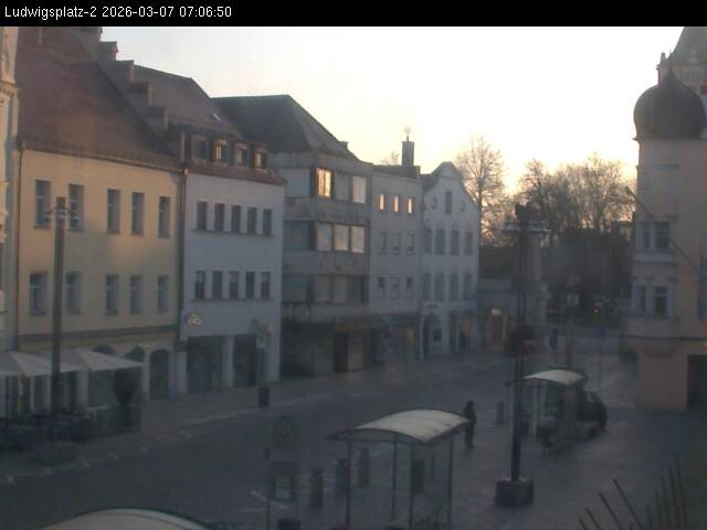 Archiv Foto Webcam Straubing Ludwigsplatz - Blick nach Osten