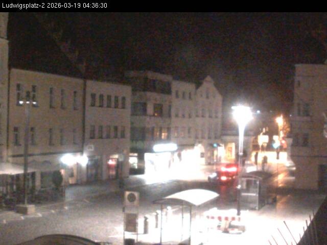 Archiv Foto Webcam Straubing Ludwigsplatz - Blick nach Osten