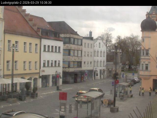 Archiv Foto Webcam Straubing Ludwigsplatz - Blick nach Osten