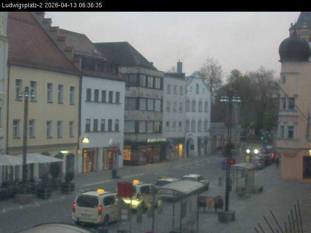 Archiv Foto Webcam Straubing Ludwigsplatz - Blick nach Osten