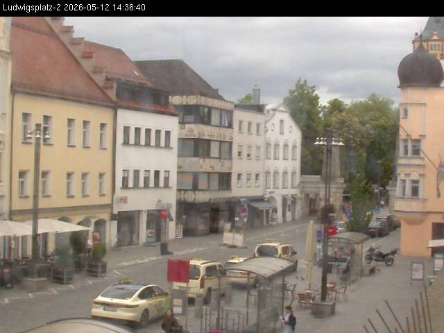 Archiv Foto Webcam Straubing Ludwigsplatz - Blick nach Osten