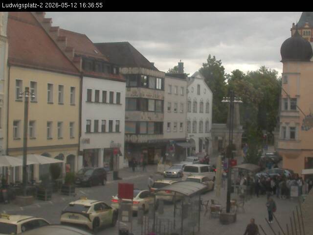 Archiv Foto Webcam Straubing Ludwigsplatz - Blick nach Osten