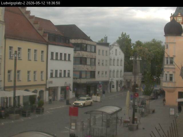 Archiv Foto Webcam Straubing Ludwigsplatz - Blick nach Osten