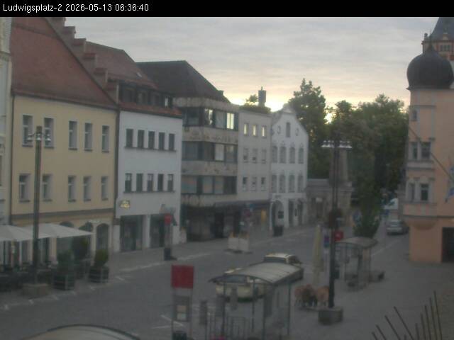 Archiv Foto Webcam Straubing Ludwigsplatz - Blick nach Osten