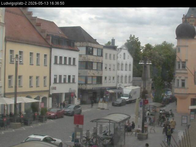 Archiv Foto Webcam Straubing Ludwigsplatz - Blick nach Osten