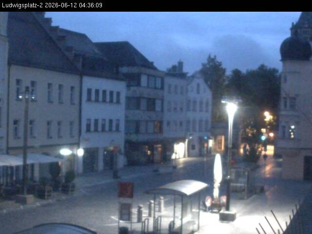 Archiv Foto Webcam Straubing Ludwigsplatz - Blick nach Osten