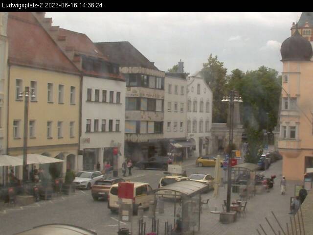 Archiv Foto Webcam Straubing Ludwigsplatz - Blick nach Osten