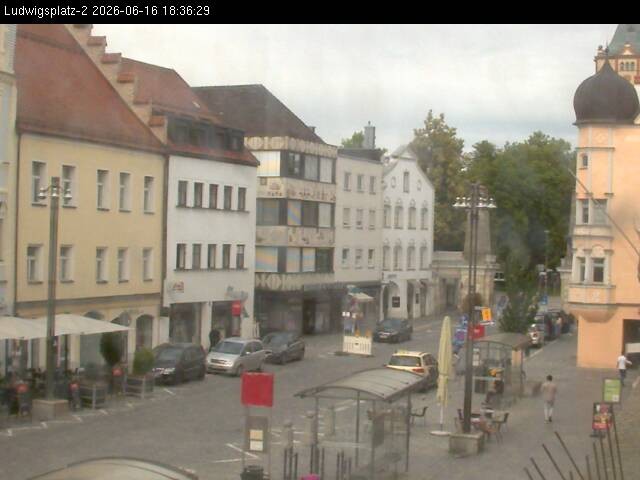 Archiv Foto Webcam Straubing Ludwigsplatz - Blick nach Osten
