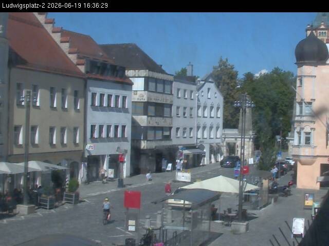 Archiv Foto Webcam Straubing Ludwigsplatz - Blick nach Osten