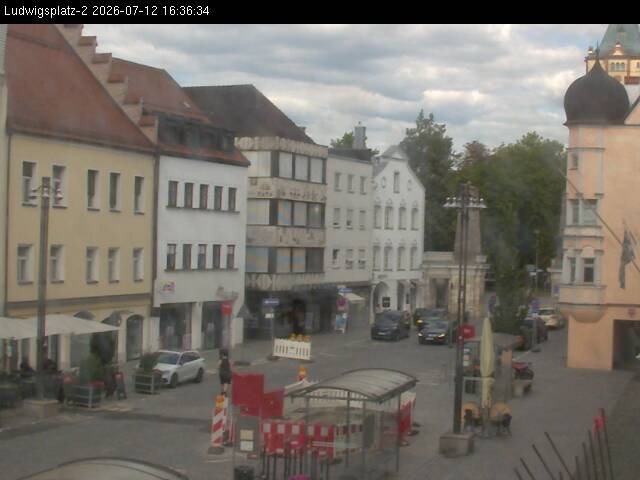 Archived image Webcam Ludwigsplatz Straubing - Eastern View