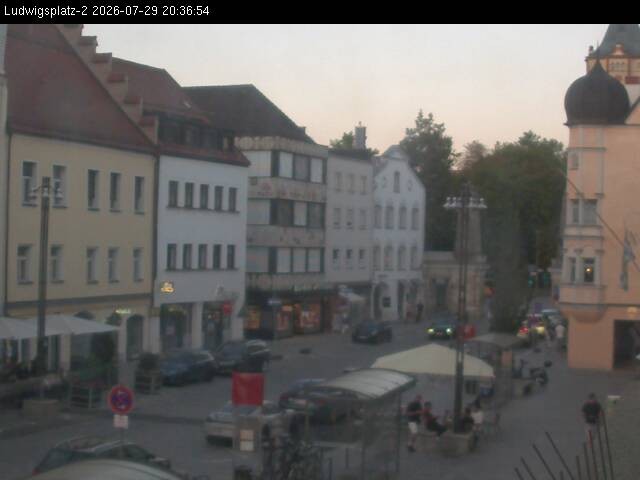 Archiv Foto Webcam Straubing Ludwigsplatz - Blick nach Osten