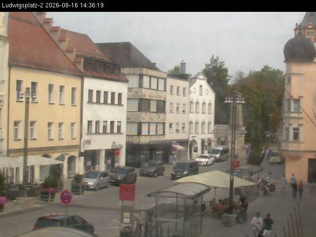 Archiv Foto Webcam Straubing Ludwigsplatz - Blick nach Osten