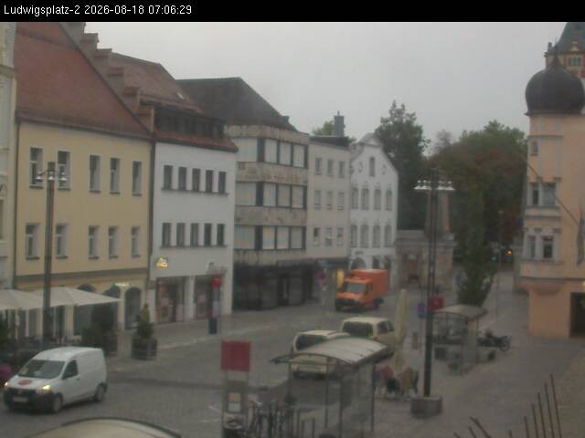 Archiv Foto Webcam Straubing Ludwigsplatz - Blick nach Osten
