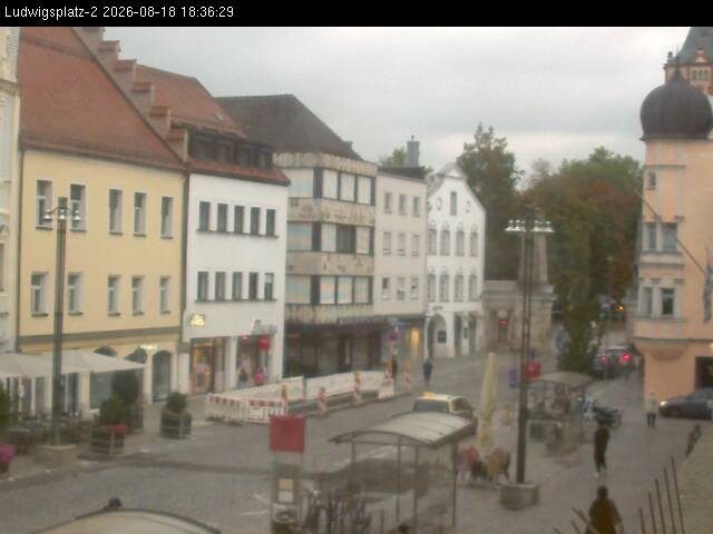 Archiv Foto Webcam Straubing Ludwigsplatz - Blick nach Osten