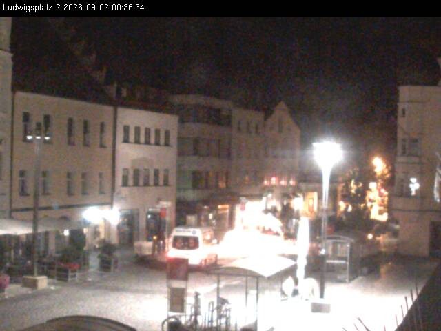 Archived image Webcam Ludwigsplatz Straubing - Eastern View