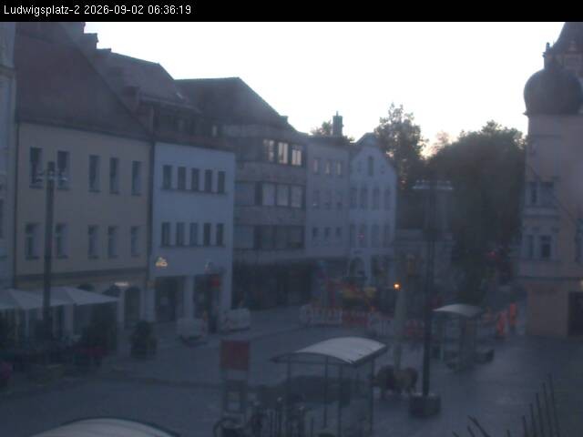 Archived image Webcam Ludwigsplatz Straubing - Eastern View