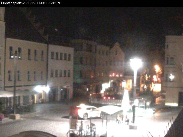 Archived image Webcam Ludwigsplatz Straubing - Eastern View