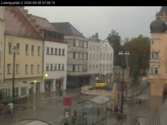 Archived image Webcam Ludwigsplatz Straubing - Eastern View