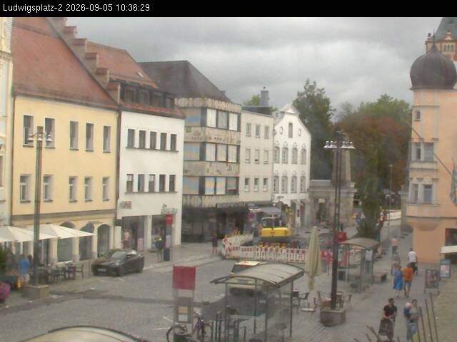 Archived image Webcam Ludwigsplatz Straubing - Eastern View