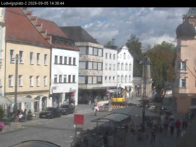 Archived image Webcam Ludwigsplatz Straubing - Eastern View