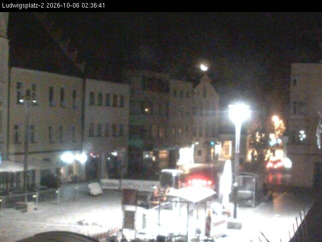 Archived image Webcam Ludwigsplatz Straubing - Eastern View