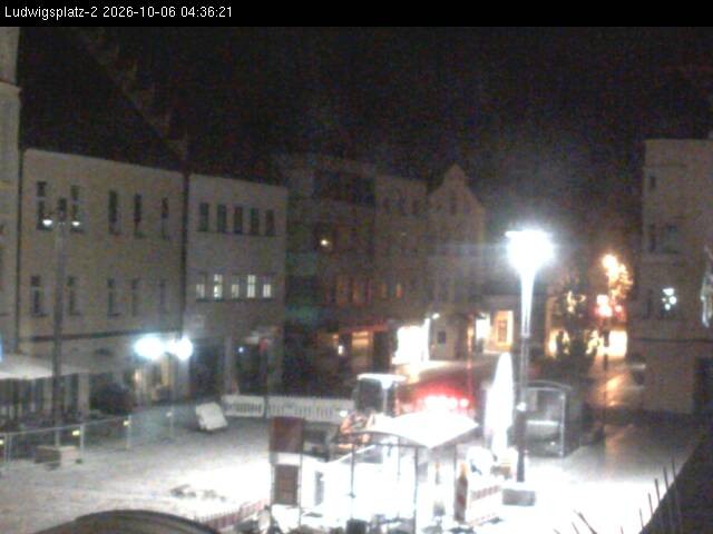 Archived image Webcam Ludwigsplatz Straubing - Eastern View