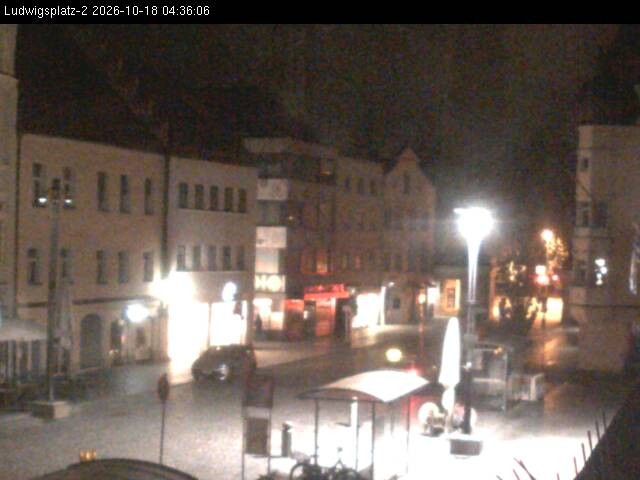 Archived image Webcam Ludwigsplatz Straubing - Eastern View