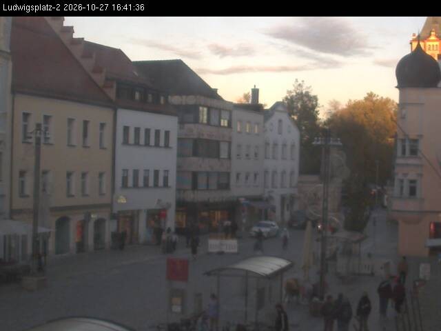 Archiv Foto Webcam Straubing Ludwigsplatz - Blick nach Osten