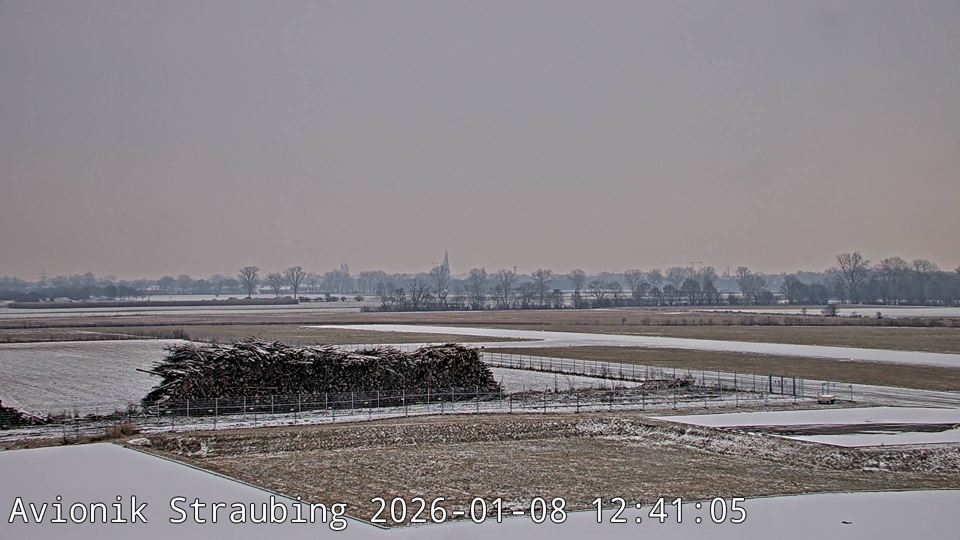 Archiv Foto Webcam Flugplatz Straubing