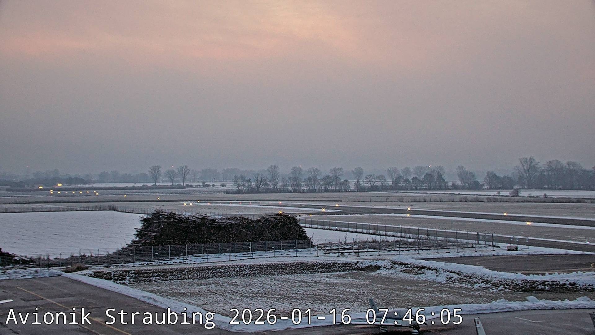 Archiv Foto Webcam Flugplatz Straubing