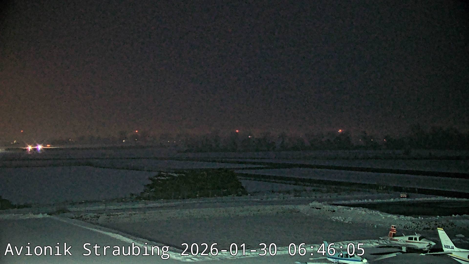 Archiv Foto Webcam Flugplatz Straubing