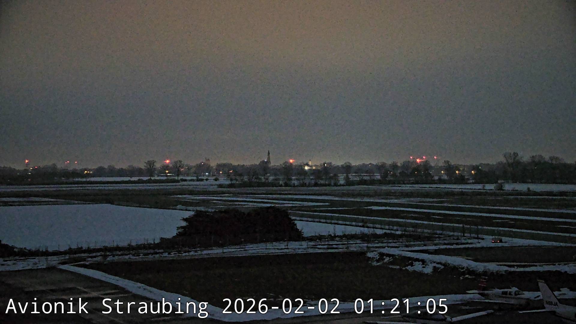 Archived image Webcam Airport Straubing