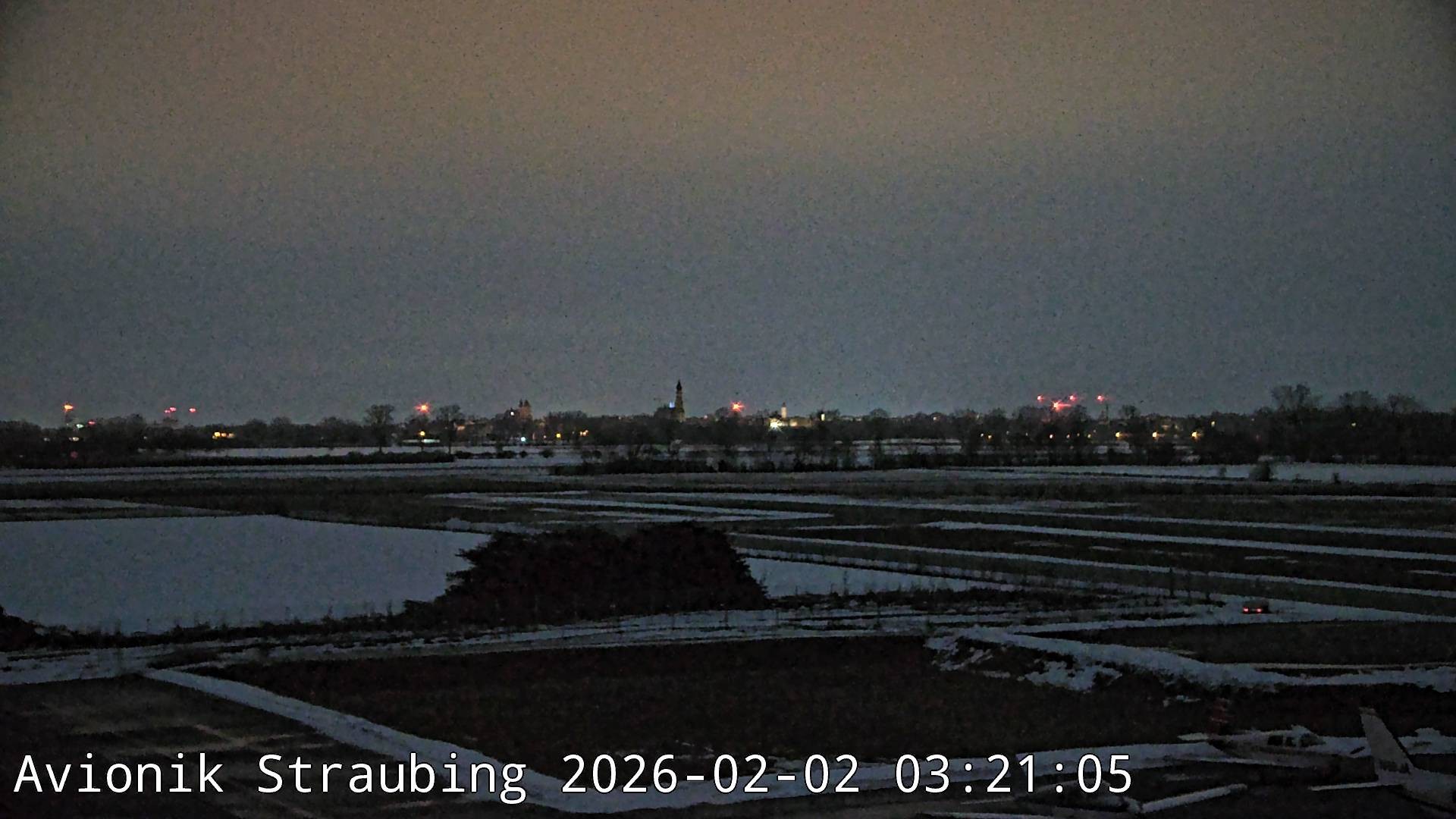Archived image Webcam Airport Straubing