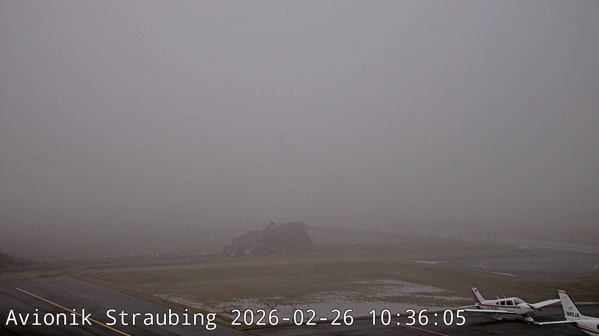 Archived image Webcam Airport Straubing